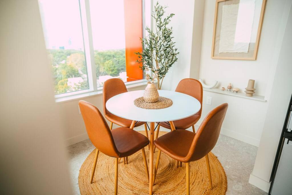 New Luxury 2Br Penthouse Apt In Central Halifax Exterior foto